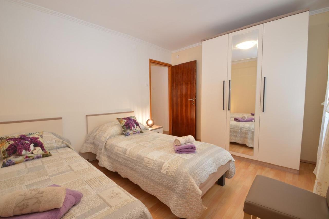 Apartment Hrasta Vrana  Exterior foto