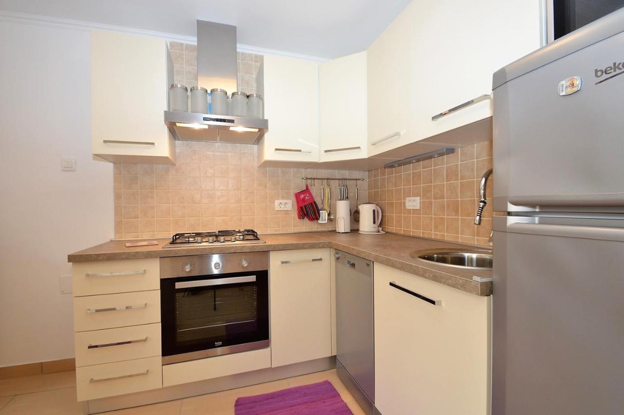 Apartment Hrasta Vrana  Cameră foto